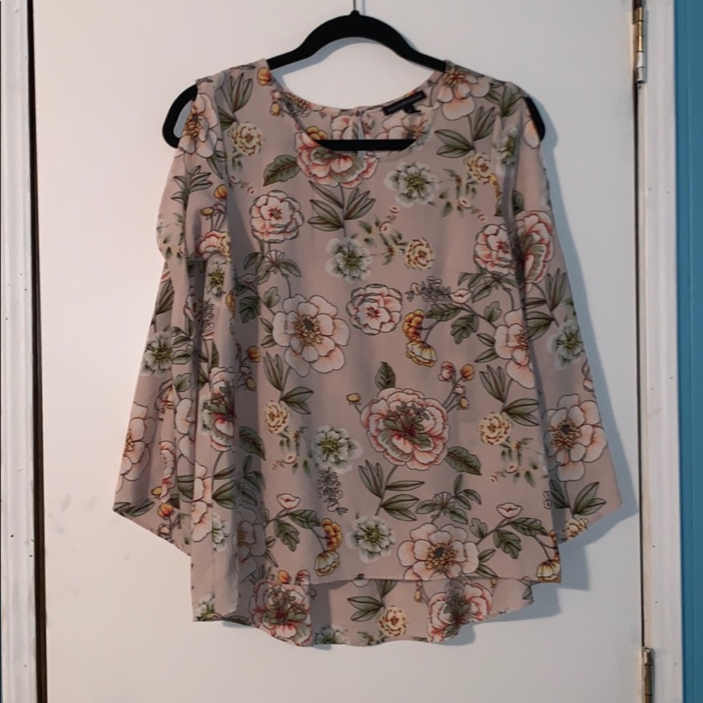 Signature Studio Long Sleeve Floral Blouse
